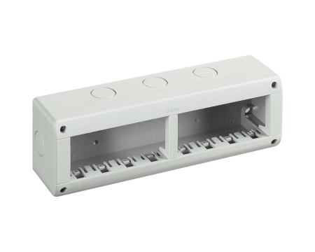 Aparataj modular si monobloc - Doza aplicata 8M (4+4) IP40 Matix Bticino 25408