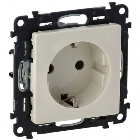 Legrand Valena Life - Priza schuko simpla protectie copii Legrand Valena Life ivoar 753224