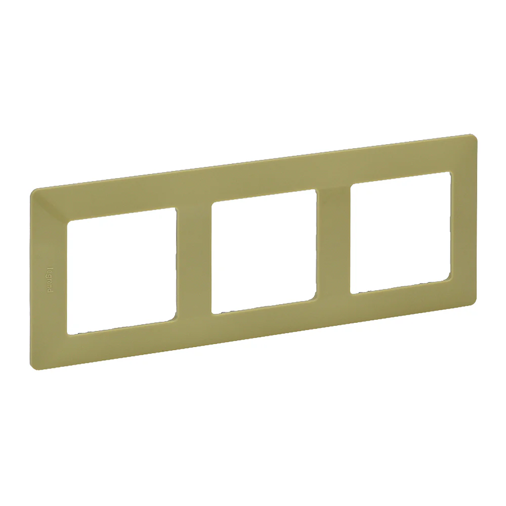 Legrand Valena Life - Rama ornament 3 posturi Legrand Valena Life verde lime 754083