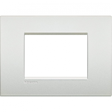 Prize si intrerupatoare - Rama Ornament 3M AIR Living Light Bticino Alb Perlat LNC4803PR