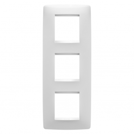 Rame ornament Chorus - Rama Ornament 3P verticala ONE Gewiss Chorus alb GW16127TB