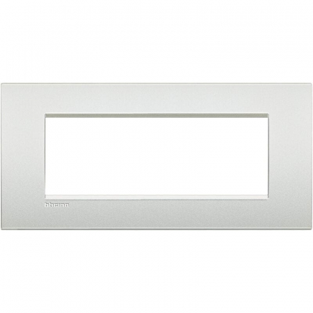 Prize si intrerupatoare - Rama Ornament 7M AIR Living Light Bticino Alb Perlat LNC4807PR