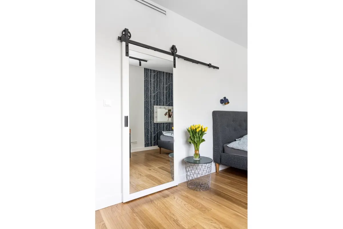 Sistem culisare LOFT sina L=2000 mm, finisaj negru mat [9]