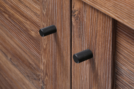 Buton metalic negru structurat 715.13/1 [2]