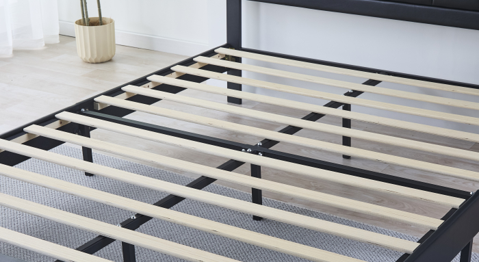 Pat Malaga Complet Tapitat Catifea, Culoare Rosu, 160x200cm, Saltea Ortopedica 20cm inclusa [3]