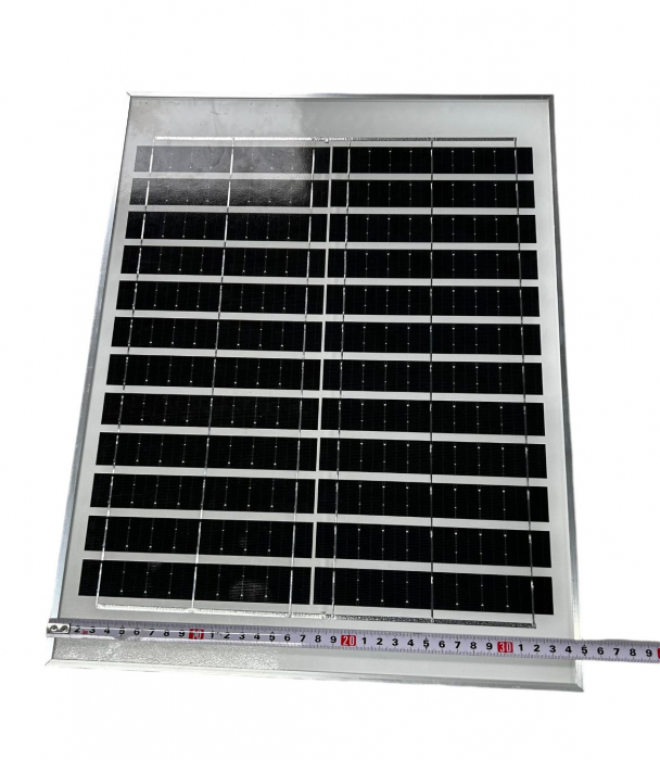 Proiector Solar 300w IP 67 cu panou solar [8]