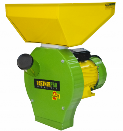 Moto Coase & Masina de tuns iarba - Moara electrica 240 Kg/h 3900W PartnerPRO