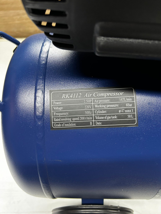 Compresor Aer 50L 2250W 8 bari [6]