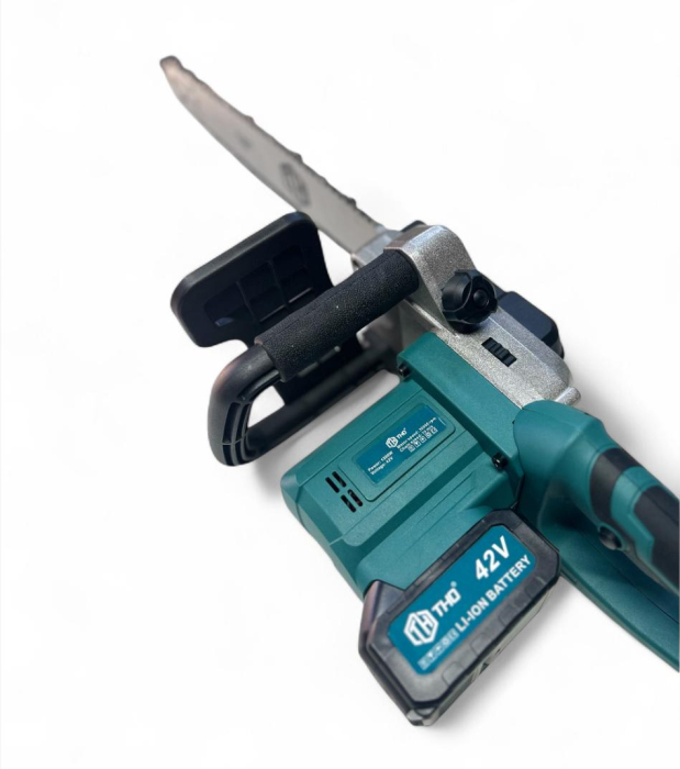 Drujba cu 2 acumulatori 42V [5]