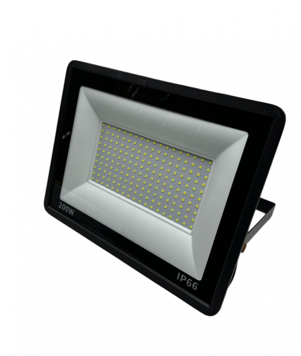 Proiector Led 200W 6500K 8000 Lm 220V IP 66 [2]