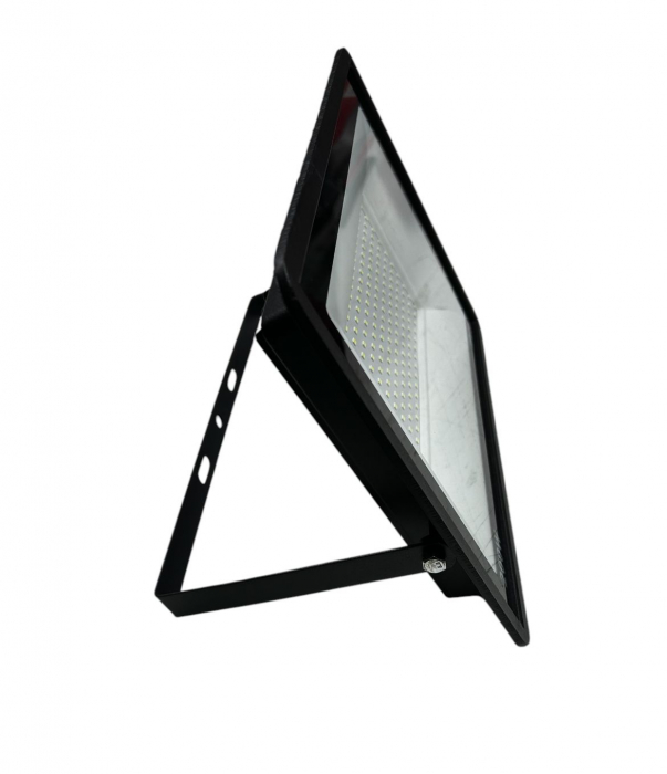 Proiector Led 200W 6500K 8000 Lm 220V IP 66 [5]