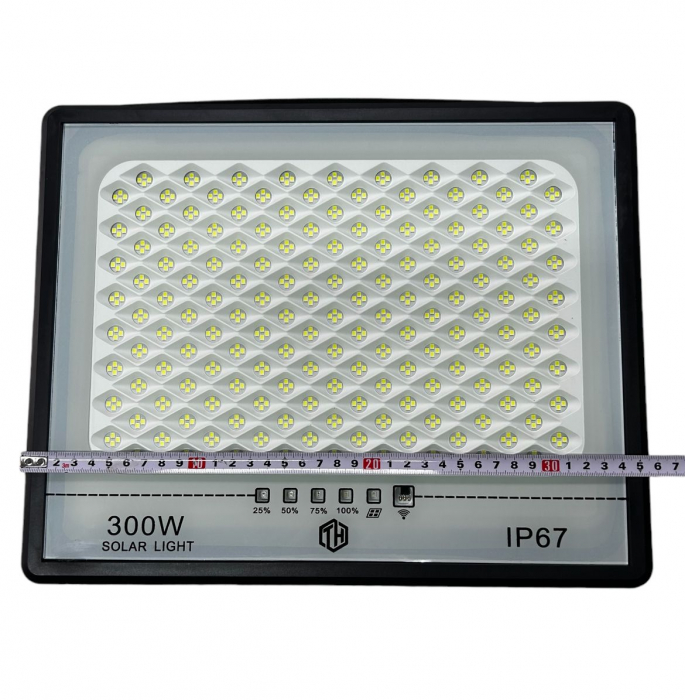 Proiector Solar 300w IP 67 cu panou solar [6]
