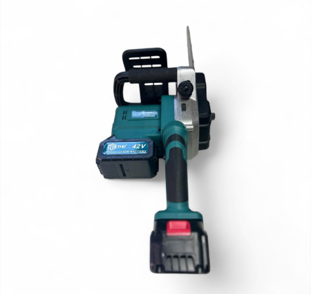 Drujba cu 2 acumulatori 42V [7]