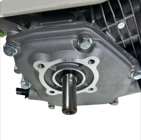 Motor pe benzina 7.5HP Ax cu pana 20mm Breckner Germany [6]