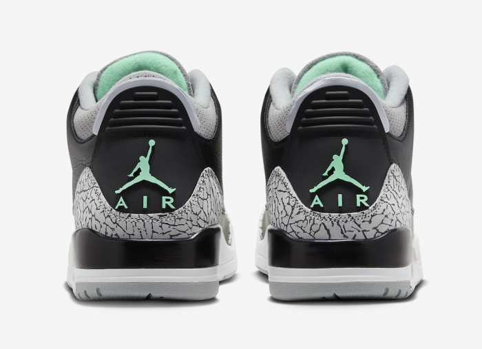Jordan 3 Retro Green Glow [4]