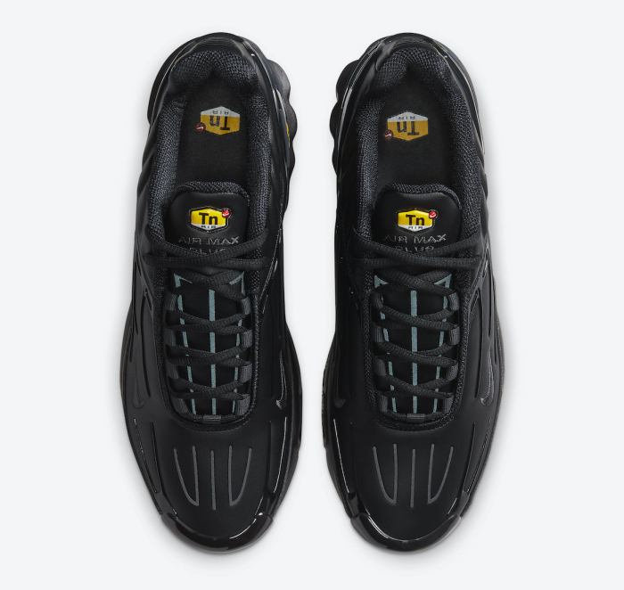 Nike Air Max Plus 3 Leather Black [3]