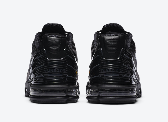 Nike Air Max Plus 3 Leather Black [4]