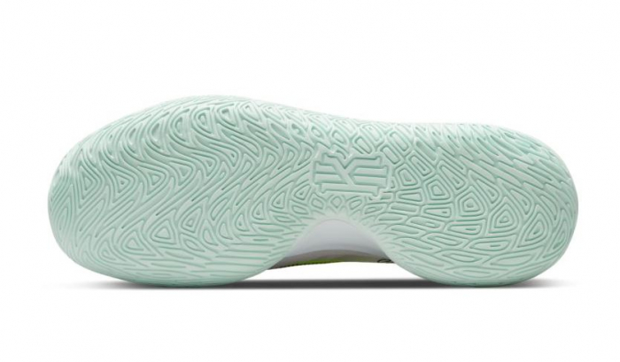 Nike Kyrie Flytrap VSummit White Black Volt [5]