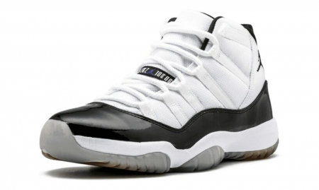 Jordan 11 Retro Concord (2011) [2]