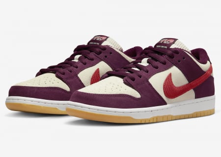 Nike SB Dunk Low Skate Like a Girl [1]