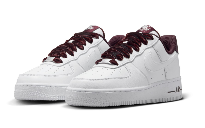 Pantofi sport Nike W Air Force 1 '07 Lace