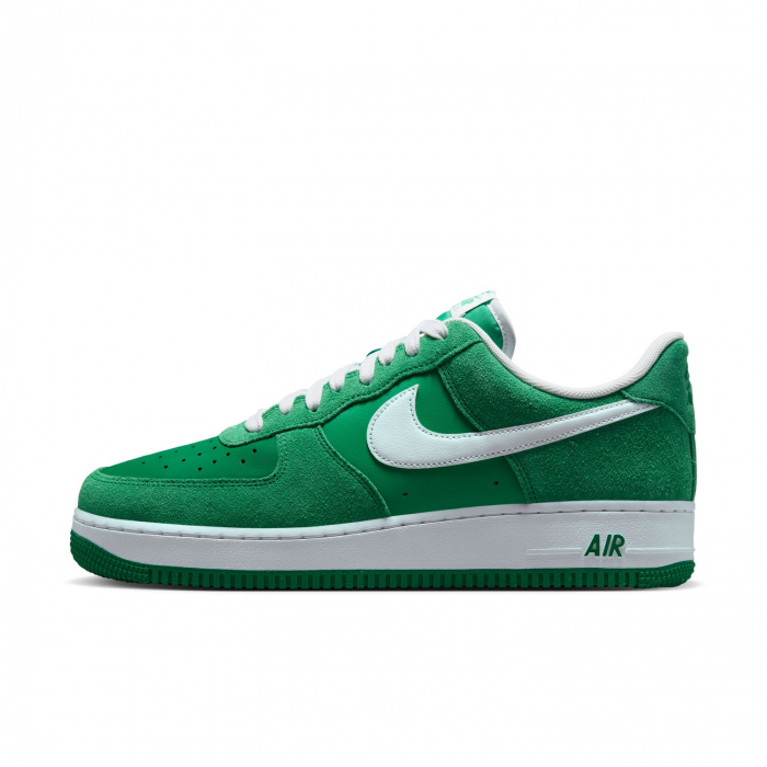 Air Force 1  07 Lv8 Sk8