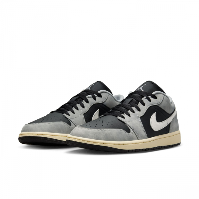 SNEAKERS BARBATI Pantofi sport Air Jordan 1 Low SE - sneakerit.ro [2]