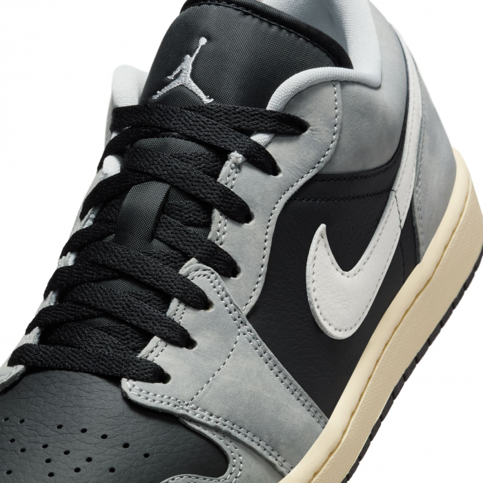 SNEAKERS BARBATI Pantofi sport Air Jordan 1 Low SE - sneakerit.ro [3]