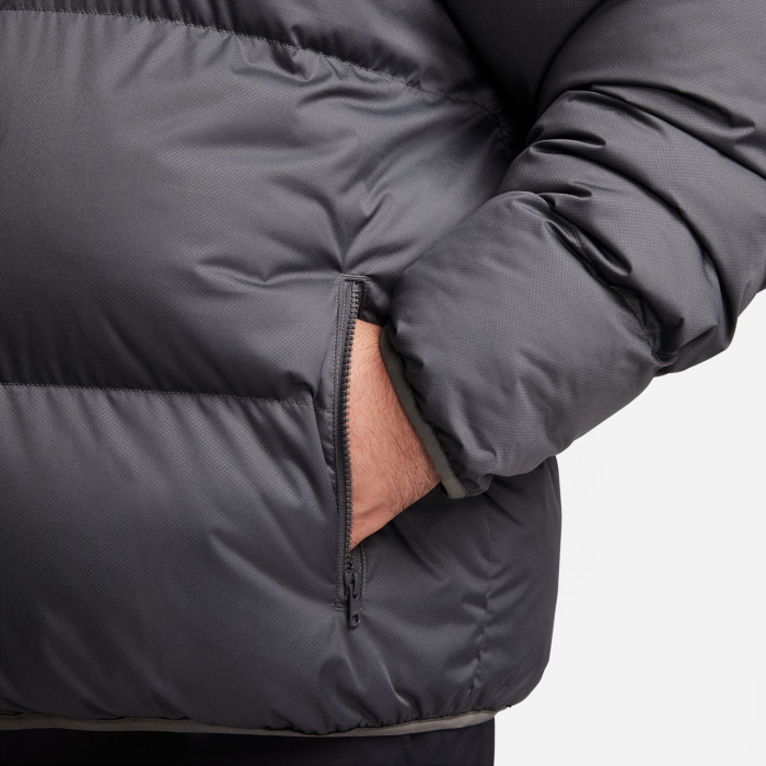 Geci si veste barbati Geaca Nike M Tf Club Puffer Jkt - sneakerit.ro [9]