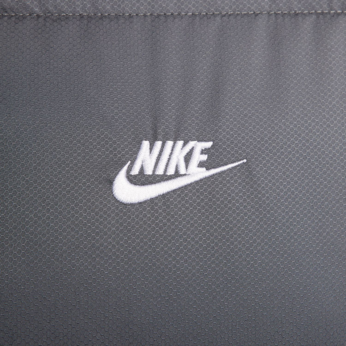 Geci si veste barbati Geaca Nike M Tf Club Puffer Jkt - sneakerit.ro [11]