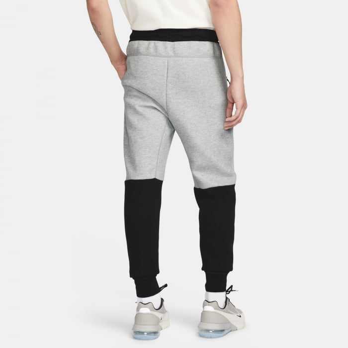 Haine Sport Barbati Pantaloni Nike M Tech Fleece Joggers - sneakerit.ro [2]