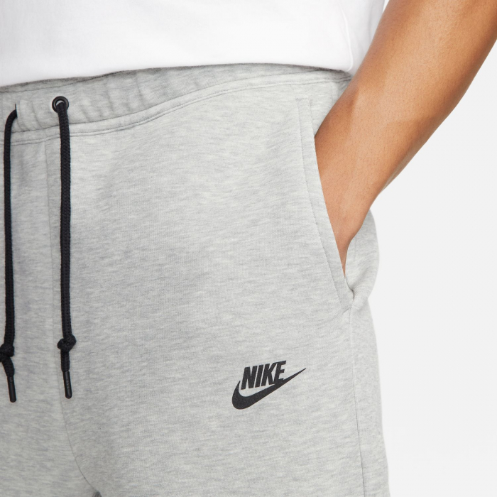 IMBRACAMINTE Sort Nike M Nk Tch Flc Short - sneakerit.ro [3]