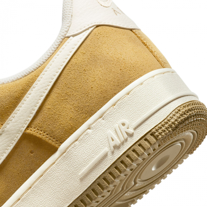 SNEAKERS BARBATI Pantofi sport Nike Air Force 1 07 Sanded Yellow - sneakerit.ro [5]