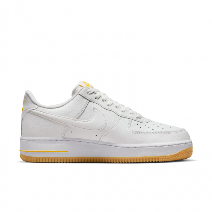 Nike Pantofi sport Nike Air Force 1 '07 Md White University Gold Gum - sneakerit.ro [10]