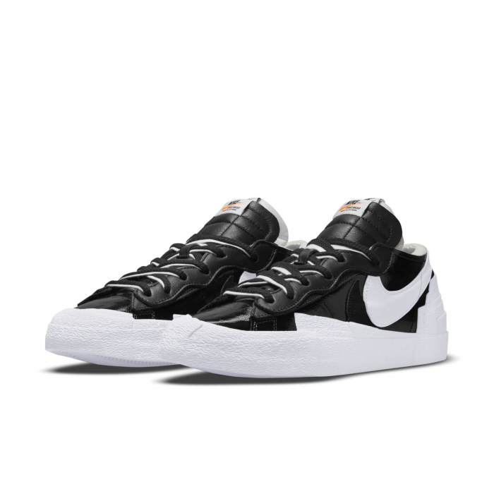 Nike Pantofi sport Nike Blazer Low / Sacai Black Patent Leather - sneakerit.ro [2]