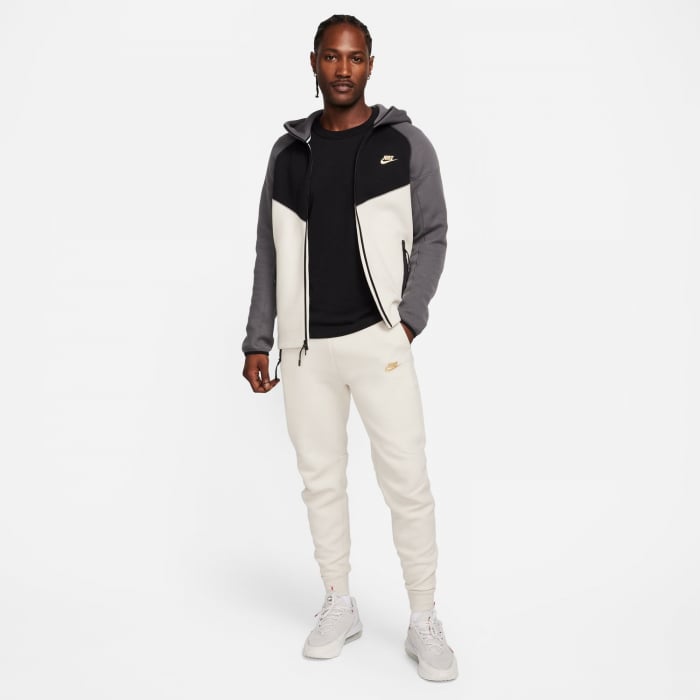 Pantaloni lungi barbati Pantaloni Nike M Tech Feelce Jogger - sneakerit.ro [7]