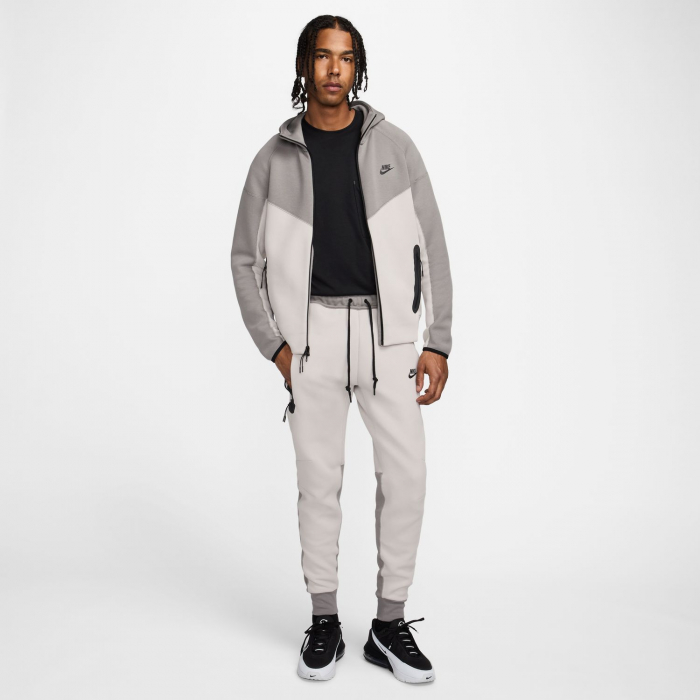 Pantaloni lungi barbati Pantaloni Nike M Tech Fleece Joggers - sneakerit.ro [7]