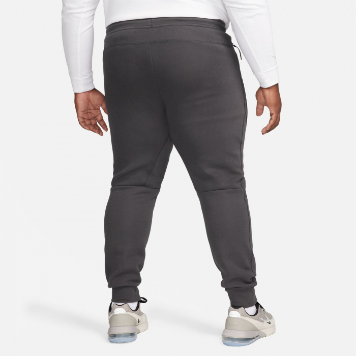 IMBRACAMINTE Pantaloni Nike M Nk Tech Fleece Jggr - sneakerit.ro [11]
