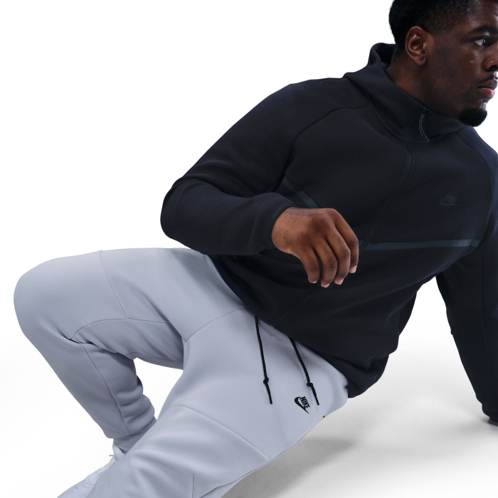 Nike Pantaloni Nike M Nk Tch Flc Jggr - sneakerit.ro [5]