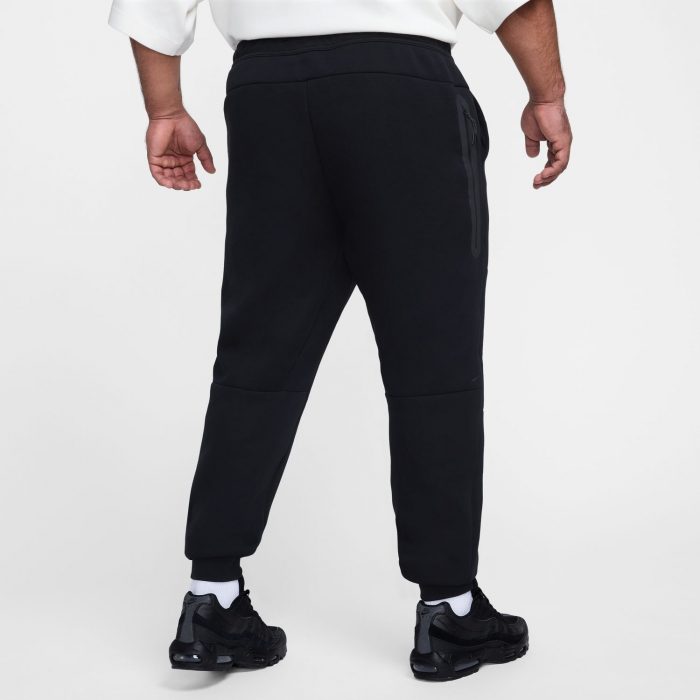 NOUTATI Pantaloni Nike M Nk Tch Flc Jggr - sneakerit.ro [2]