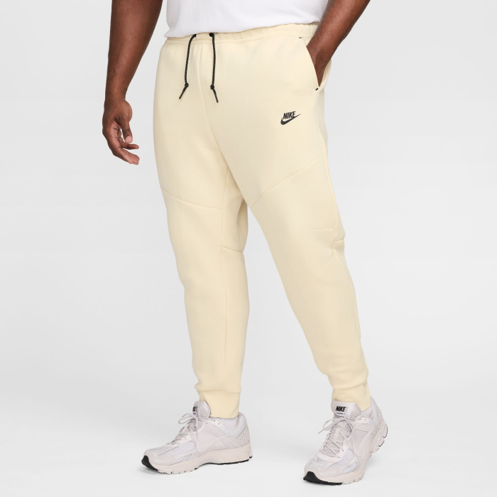 Nike Pantaloni Nike M Nk Tch Flc Jggr - sneakerit.ro [10]