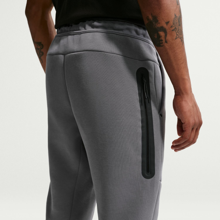 Nike Pantaloni Nike M Nk Tch Flc Jggr - sneakerit.ro [2]