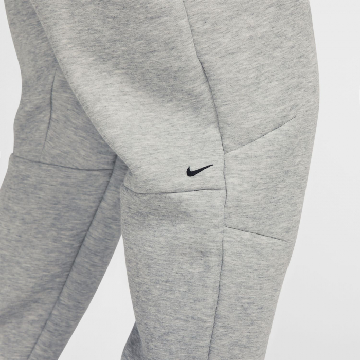NOUTATI Pantaloni Nike M Nk Tch Flc Jggr - sneakerit.ro [16]