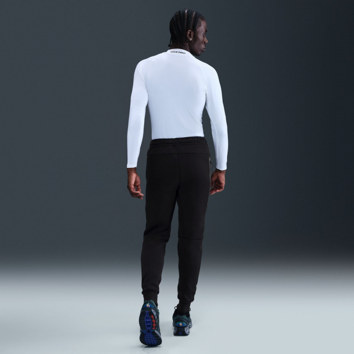 NOUTATI Pantaloni Nike M Nk Tch Flc Jggr - sneakerit.ro [4]