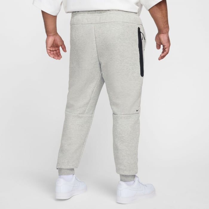 NOUTATI Pantaloni Nike M Nk Tch Flc Jggr - sneakerit.ro [12]