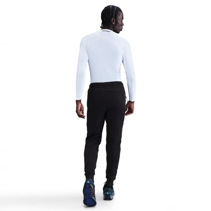 NOUTATI Pantaloni Nike M Nk Tch Flc Jggr - sneakerit.ro [8]