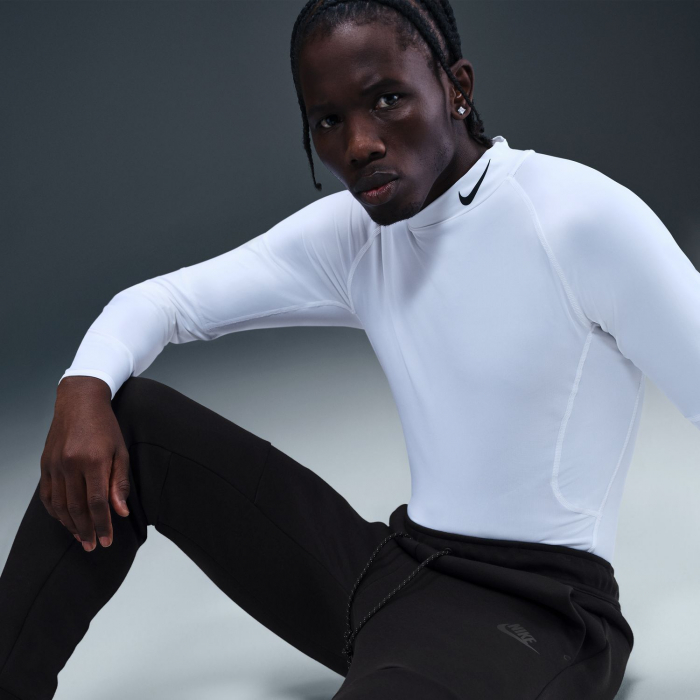 NOUTATI Pantaloni Nike M Nk Tch Flc Jggr - sneakerit.ro [22]