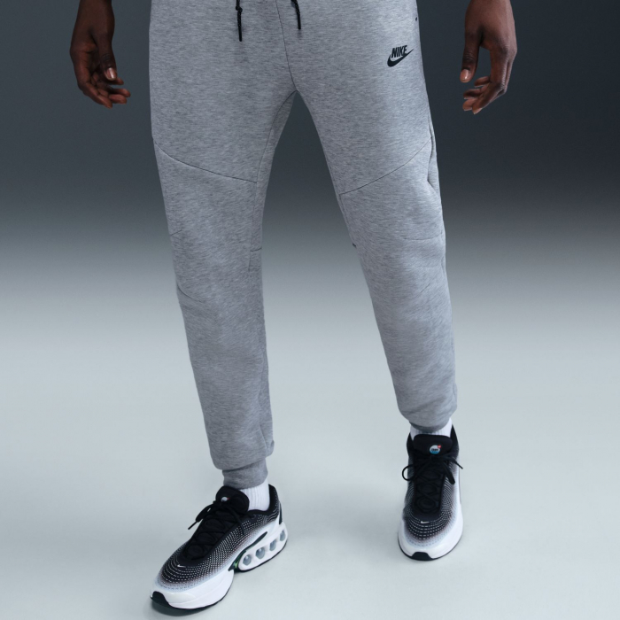 NOUTATI Pantaloni Nike M Nk Tch Flc Jggr - sneakerit.ro [20]