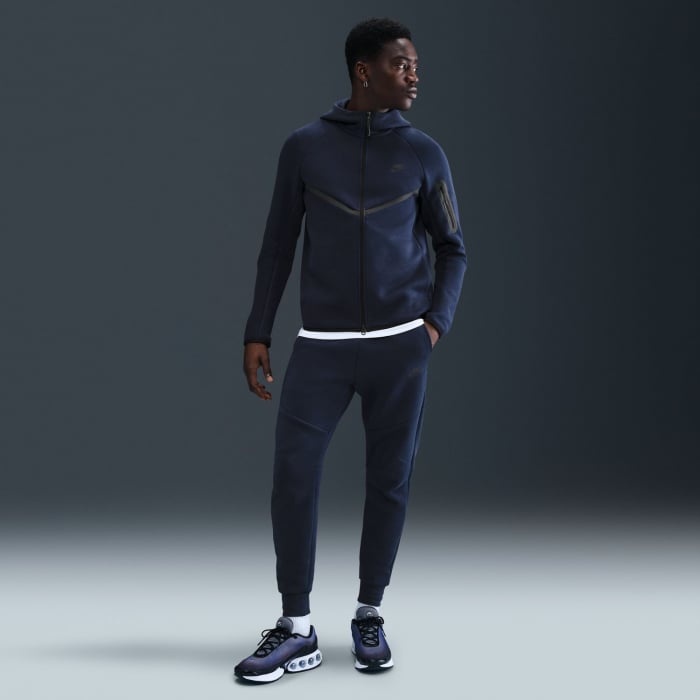 NOUTATI Pantaloni Nike M Nk Tch Flc Jggr - sneakerit.ro [3]