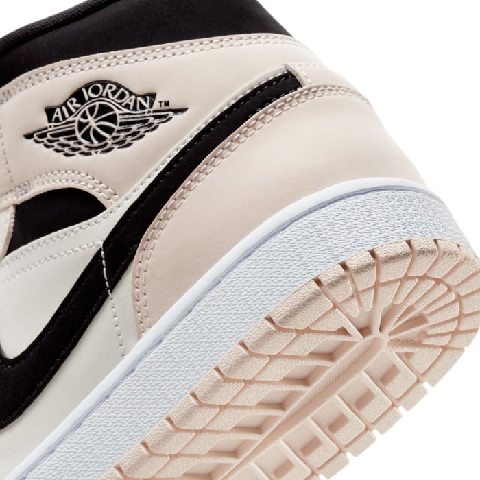 Modele Pantofi sport Jordan Wmns Air Jordan 1 Mid - sneakerit.ro [4]